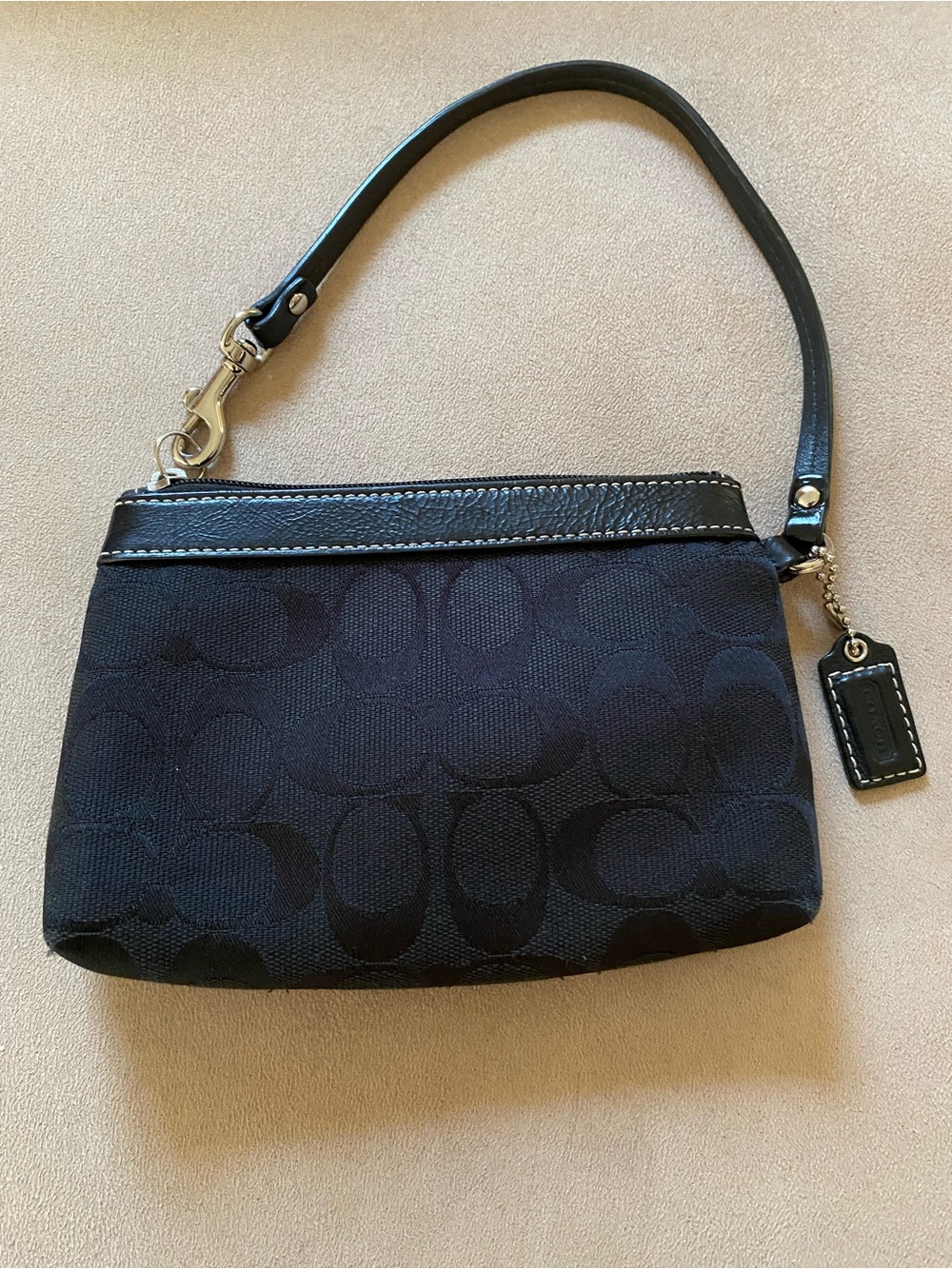 Coach Black Signature Jacquard Wristlet with Leather Trim - Picture 2 of 10